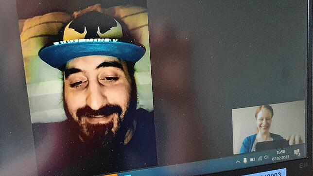 Faraz Fallahi beim Videochat mit SÜDKURIER. Es geht ihm besser.