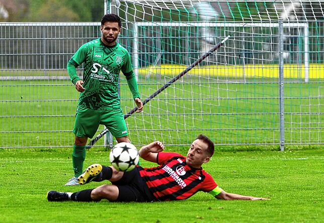 Bild 4: FC Bodman-Ludwigshafen gewinnt beim TSV Aach-Linz mit 4:2. Wir waren mit der Kamera dabei!