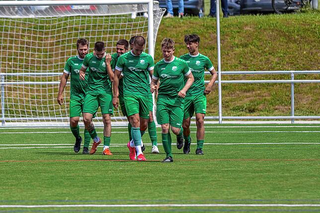 Bild 14: SV Rheintal und FC Erzingen trennen sich 2:2 – wir haben Fotos!