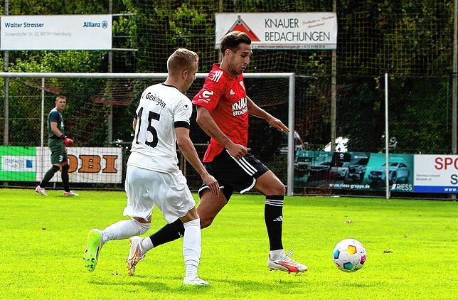 Bild 7: Die besten Bilder vom Duell zwischen dem FC Überlingen und dem SV Geisingen