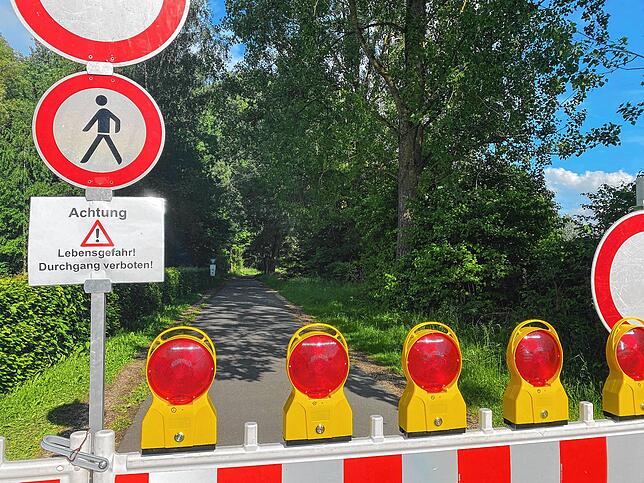 Absperrung nahe des Strandbads Moos wegen Lebensgefahr.