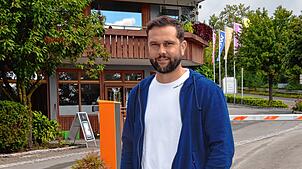 Claudius Wirth, Geschäftsführer des Camping Wirthshof. Er hofft, dass die Sanierungsarbeiten bis zum Beginn der neuen Saison zu Ostern ...