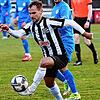 Christian Derflinger (vorne) und der FC 08 Villingen, hier gegen Astoria Walldorf, sind im vorletzten Heimspiel der Saison gegen den FSV ...