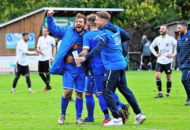 Bild 4: Die besten Bilder der Partie zwischen dem SV Volkertshausen und dem Hattinger SV