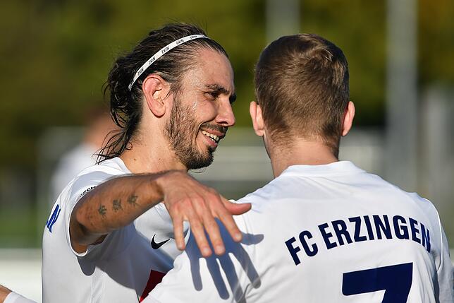 Bild 2: FC Erzingen fegt Gastgeber FV Lörrach-Brombach II mit 7:0 vom Platz &ndash; und wir haben Bilder!