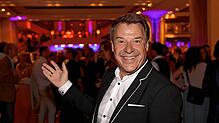 Schlagerstar Patrick Lindner präsentiert bei der „Klingenden Bergweihnacht“ seine Klassiker sowie weihnachtliche Lieder.