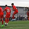 Den Freistoß von Christian Hock wehrt Yusuf Koyuncuoglu auf der Linie ab. Es blieb beim 2:2 zwischen dem TSV Konstanz und dem SC ...