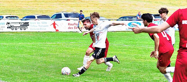 Bild 6: SV Obersäckingen zieht mit 4:0 gegen DTFV Bad Säckingen in die Pokalserie ein – wir haben Bilder!