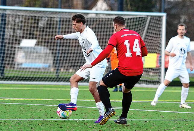 Bild 7: SC Markdorf gewinnt letztes Heimspiel 2024 mit 3:0 gegen FC Bodman-Ludwigshafen. Die besten Bilder!