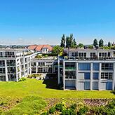 2003 am Ufer des Bodensees in Lindau eröffnet: Werner Mangs Bodenseeklinik mit 40 Betten, vier Operationssälen und einem eigenen Hörsaal.