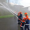 Früh übt sich: Die Jugendfeuerwehr Schwenningen zählt aktuell 22 Mitglieder. Während die Jüngsten für die Sicherung und Absperrung des ...