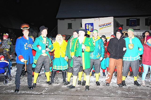 Bild 1: Die besten Bilder zum 60-jährigen Jubiläum des Narrenvereins Kuckucks I-Hager aus Bambergen