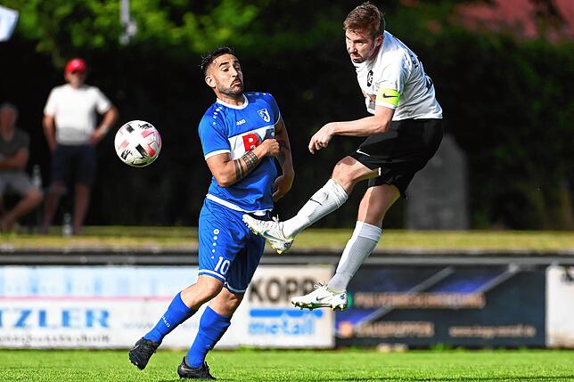 Bild 16: FC Erzingen siegt 4:1 im Hinspiel zum Landesliga-Aufstieg beim FC Emmendingen &ndash; wir haben Bilder