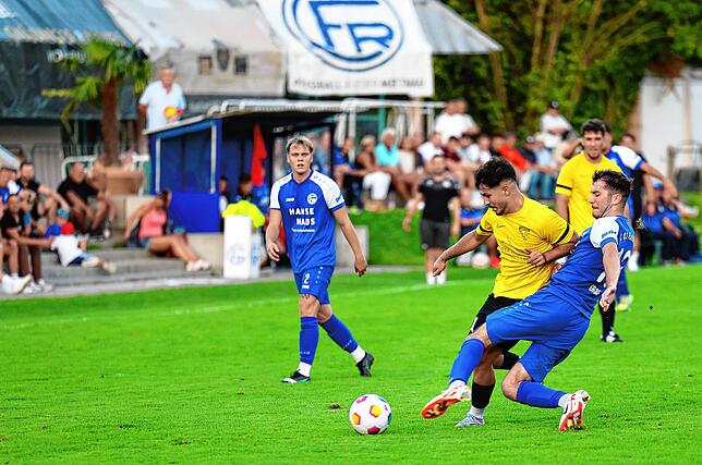 Bild 21: Die besten Bilder der Landesliga-Partie zwischen dem FC Radolfzell und dem FC Öhningen-Gaienhofen
