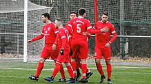 Die Löffinger hatten im ersten Bezirksliga-Spiel nach der Winterpause gleich mehrfach Grund zur Freude. Sie erzielten vier Treffer, ...