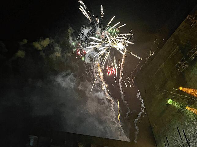 Bild 29: Mit diesem Feuerwerk ist die Lange Kulturnacht in Schwenningen beendet worden