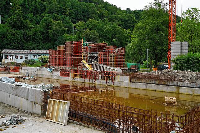 Bild 11: Wie steht es eigentlich um das Waldshuter Freibad? Wir nehmen Sie mit auf die Baustelle
