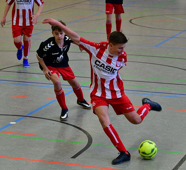 Bild 11: U15 des FV Lörrach-Brombach macht durch ein 8:1 gegen den FC Tiengen 08 den Gruppensieg klar