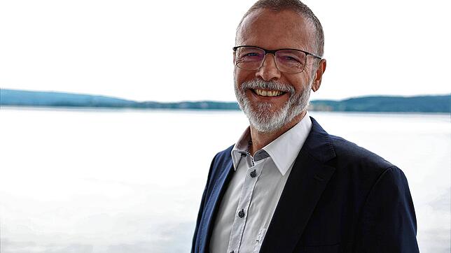 Reinhold Brandt, hier am Bodenseeufer in Radolfzell, steht seit dem Verbandstag vor wenigen Wochen an der Spitze des Südbadischen ...