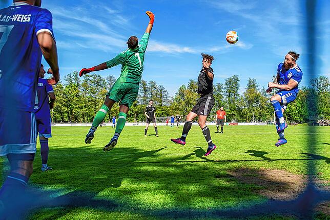 Bild 5: SV BW Murg verliert Spitzenspiel gegen SV 08 Laufenburg II mit 1:4 &ndash; und wir haben Bilder!