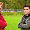 Max Wimmer (links) trifft mit dem Tabellenführer FC RW Salem am Samstag auf den TSV Aach-Linz um Yannick Slawig. Bild: Felix Knoll