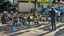 Die Posaunenchöre Bad Säckingen und Rheinfelden verabschieden sich am Samstag mit einem „Brass am Rhii“ in die Sommerpause. Foto: ...