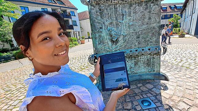 In Bad Säckingen kann man seit Jahresbeginn eine neue Form der Stadtführung erleben, die für Gäste und Einheimische gleichermaßen ...