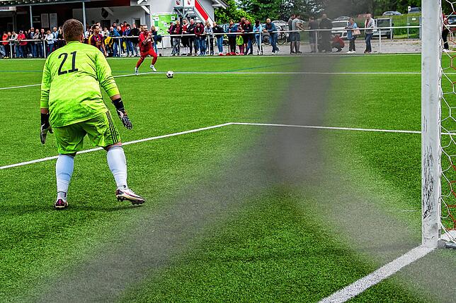 Bild 33: FC Bergalingen feiert den Titel durch einen 3:2-Sieg gegen den SV Buch II &ndash; und wir haben Bilder!