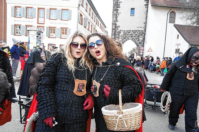 Bild 22: So schön war es am Dienstag beim großen Umzug in Villingen (Teil 4)