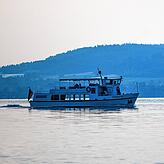 (Archivbild) Die Seeperle vor Wallhausen: Das Schiff wird sowohl von Berufspendlern als auch Ferienradlern gerne genutzt.
