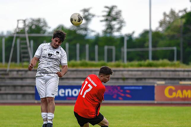 Bild 17: FC 08 Bad Säckingen unterliegt beim FC Tiengen 08 II mit 2:3 – und wir haben Fotos!