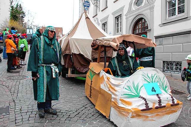 So sehen Sieger aus: Beim Rennen 2014 mit dem Motto &bdquo;Arabische Nächte&ldquo; gewannen die &bdquo;Kameltreiber&ldquo; um Andreas ...