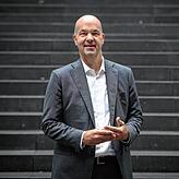 Marcel Fratzscher ist Präsident des Deutschen Instituts für Wirtschaftsforschung (DIW) in Berlin und Professor für Makroökonomie an der ...