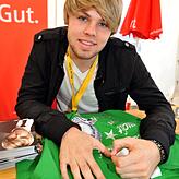 Am 11. Juni 2009 trat Daniel Schuhmacher nach seinem Sieg bei „DSDS“ vor 15 000 Fans im Seepark auf, zuvor ...