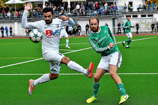 Bild 37: FC Erzingen gewinnt das Spitzenspiel mit 5:3 beim FC Zell &ndash; und wir haben Bilder!