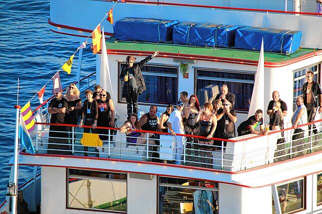 Bild 3: Ermittlungen gegen AfD-Abgeordneten und Fetisch-Party auf dem See: Die wichtigsten Themen der Woche