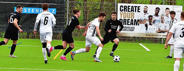Bild 4: FC Wittlingen siegt 5:1 gegen die SG FC Wehr/Brennet &ndash; und wir haben Bilder!