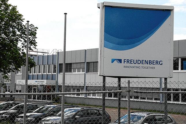 Durchwachsen lief es bei der Firma Freudenberg in den vergangenen Monaten. Aber trotz anhaltend schwierigem wirtschaftlichem Umfeld ...