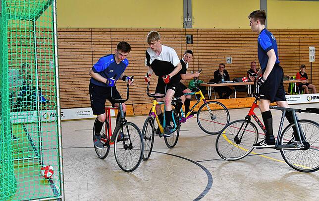 Bild 13: U17-Radballer des RSV Wallbach fahren zur Deutschen Meisterschaft &ndash; und wir haben Bilder!
