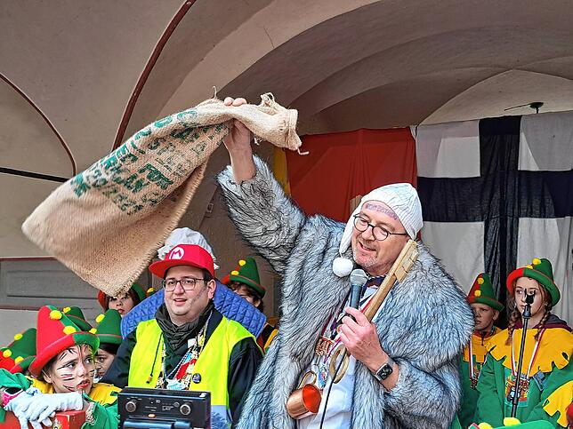 Bild 1: Das ist Tradition, das ist unsere Region: So schön war der Schmotzige 2024!