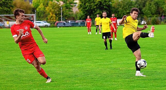 Bild 3: Die besten Bilder der Landesliga-Partie zwischen dem SV Geisingen und dem FC Öhningen-Gaienhofen