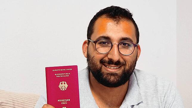 Ehab Al Sweidani, aus Syrien stammend, ist 2014 nach Deutschland geflüchtet, lebt in Bad Säckingen und ist inzwischen eingebürgert.