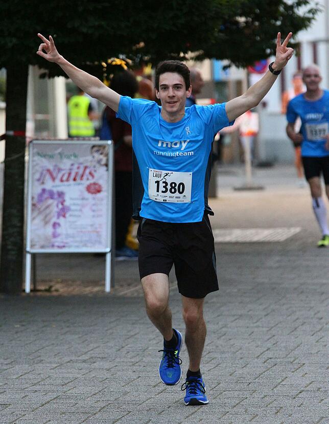 Bild 35: Omar Tareq gewinnt den 15. Trompeterlauf in Bad Säckingen &ndash; und wir haben die Bilder!