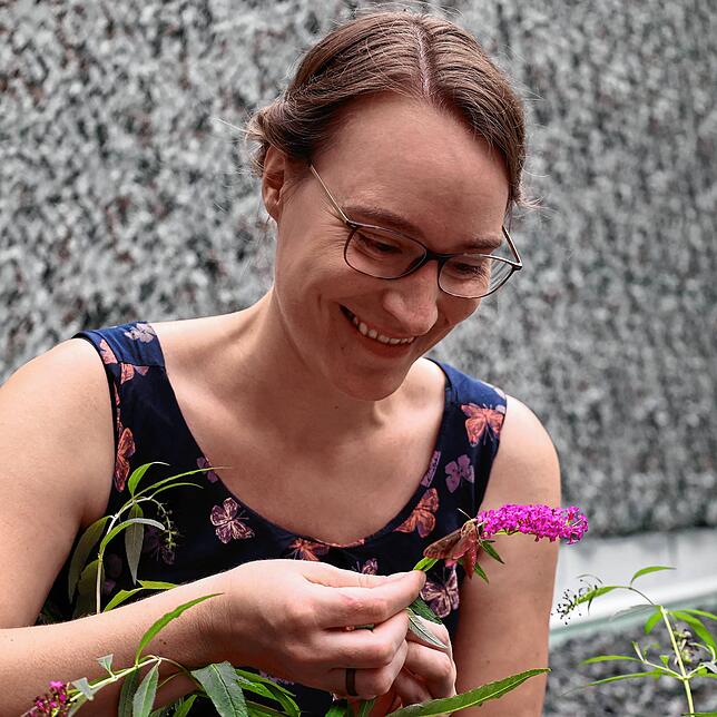 Anna Stöckl ist Juniorprofessorin an der Universität Konstanz. „Das Interessante an den Nachtfaltern ist, dass sie ein ganz anders ...