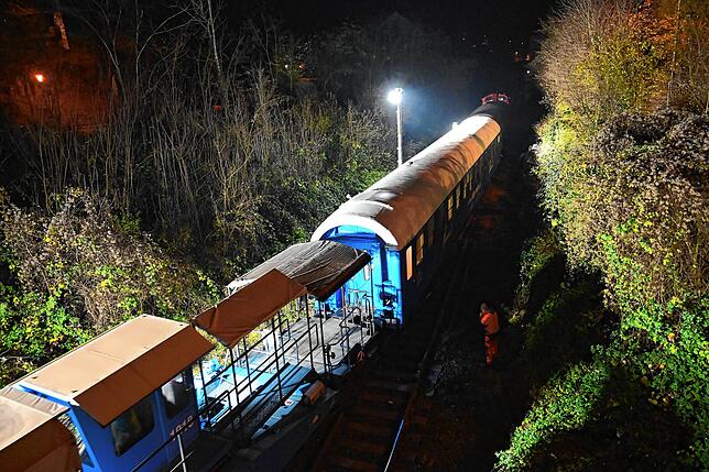 Bild 13: 300 Tonnen schwerer Trafo-Transport – hier die spektakulärsten Einblicke!