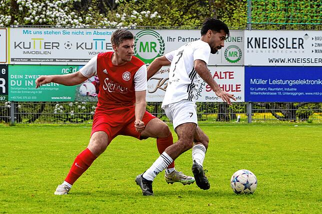 Bild 12: Die besten Bilder vom Kellerderby zwischen dem SV Deggenhausertal und Türk. SV Konstanz