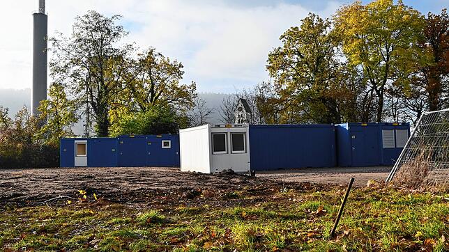 Auf dem Gelände der Papierfabrik in Albbruck ist im Herbst 2023 wieder eine Unterkunft für Flüchtlinge entstanden. Ende Februar sind ...