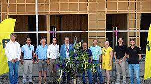 Beim Richtfest freuten sich über den schnellen Baufortschritt: Thoms Kölschbach, Simon Bickel (i+R), Lub Pekelder (Stadt Überlingen), ...