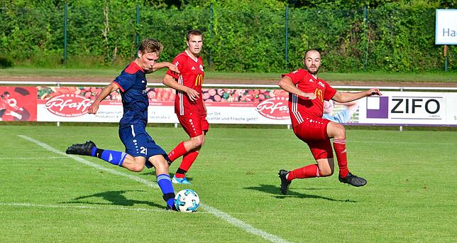 Bild 15: FC Schlüchttal siegt mit 4:2 beim FC Wallbach &ndash; und wir haben Bilder!