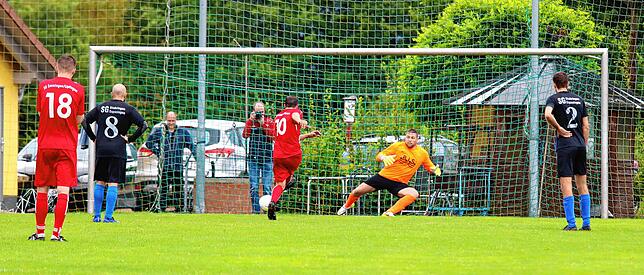 Bild 21: Die besten Bilder der Kreisliga-A-Partie zwischen der SG Stahringen/Espasingen und der SV Emmingen-Liptingen